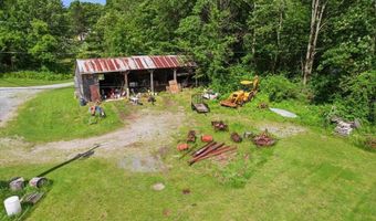 405 Old W Rd, Arlington, VT 05250