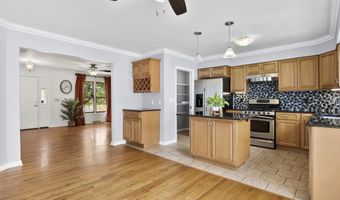 67 Victoria Way, Albany, NY 12209