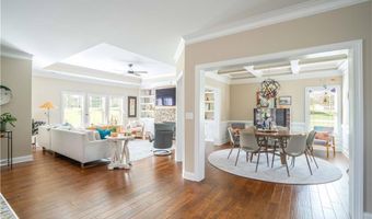 104 Wyatt Dr, Advance, NC 27006