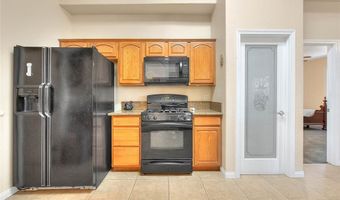 15095 Douglas St, Apple Valley, CA 92307