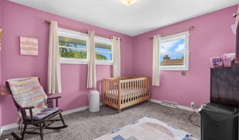 2875 S Madison Ave, Aurora, MO 65605