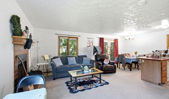 1681 Elcadore Dr, Anchorage, AK 99507