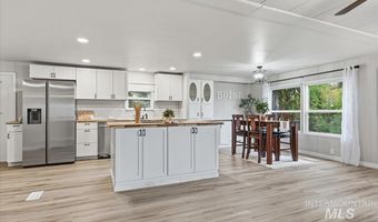 445 S Maple Grove Rd #15, Boise, ID 83709