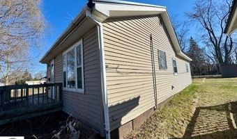 348 N Grover Ave, Alma, MI 48801