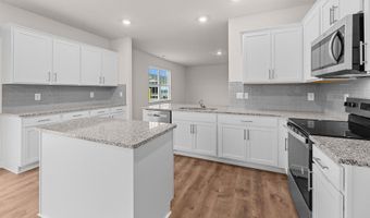 1029 QUEENSLAND Ln, Ayden, NC 28513