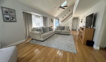 1008 Anchor Ave, Beachwood, NJ 08722