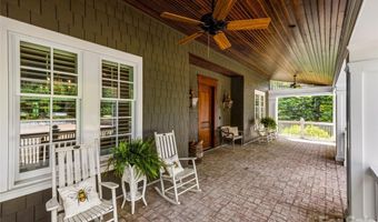 1 Cedar Chine Dr, Asheville, NC 28803