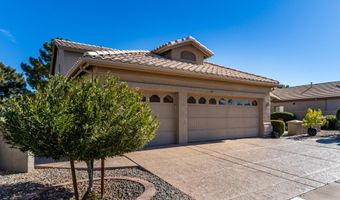 5733 S AMBERWOOD Dr, Chandler, AZ 85248