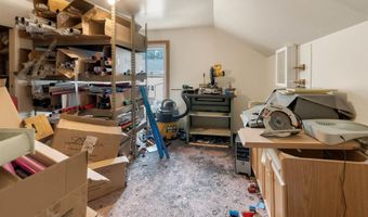 1916 S Wayne St, Auburn, IN 46706