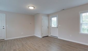 24 Pearl St 4, Ayer, MA 01432