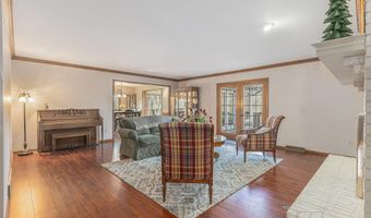 10159 E Rivershore Dr SE, Alto, MI 49302