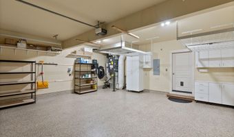 20421 Aberdeen Dr, Bend, OR 97702