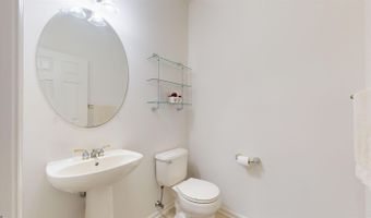 18 Delray Ln, Absecon, NJ 08201