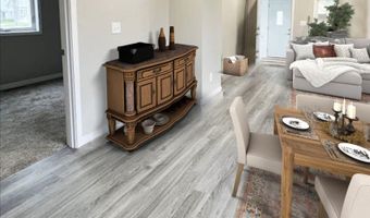 123 N Lloyd St, Aberdeen, SD 57401