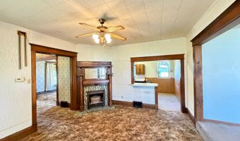 112 N Main St, Barnes, KS 66933
