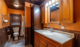 2399 N 700 E Rd, Akron, IN 46910