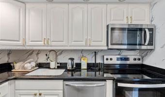 20335 W Country Club Dr 1608, Aventura, FL 33180