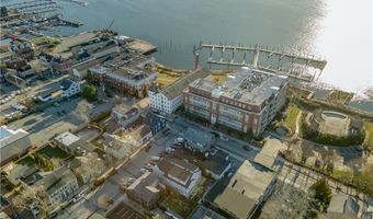 382 Thames St, Bristol, RI 02809