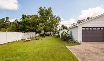 43 Graham Methodist Church Rd, Baxley, GA 31513