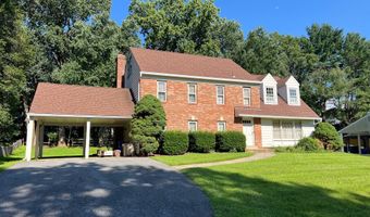 16605 CAVALRY Dr, Rockville, MD 20853