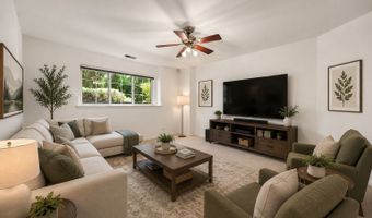 2125 W Concord Ln, Addison, IL 60101