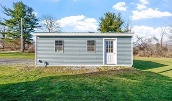 1612 W Glenville Rd, Amsterdam, NY 12010