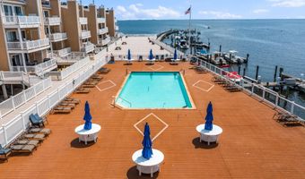 401 Bay Shore Dr 8B, Barnegat, NJ 08005