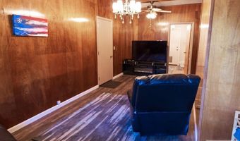 570 N Curtis St, Blackfoot, ID 83221