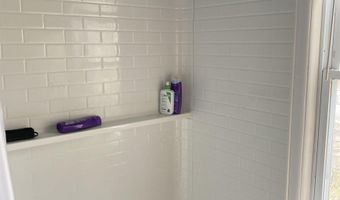 73-75 N Champlain St, Burlington, VT 05401