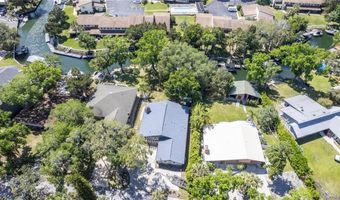 1756 SE 2nd Ct, Crystal River, FL 34429