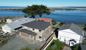 360 2ND St, Bandon, OR 97411
