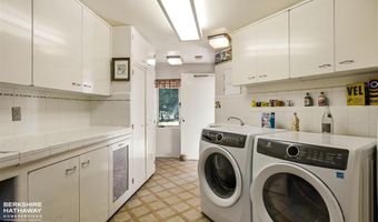 625 Skyline Dr, Cody, WY 82414