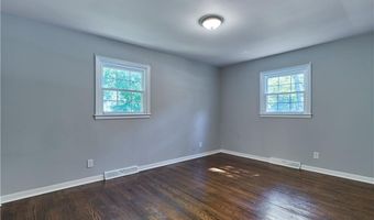 2112 Mack Rd, Asheboro, NC 27205