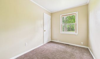 105 Mohawk Ct, Anderson, IN 46012
