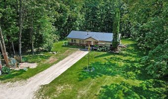 3871 Resort Rd, Alanson, MI 49706