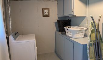 1494 Hilton Dr, Akron, OH 44313