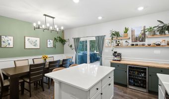 102 Windjammer Dr, Barnegat, NJ 08005