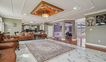 2205 DHOW Ct, Bowie, MD 20721