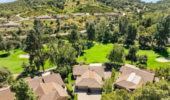 4233 Los Padres Dr, Fallbrook, CA 92028