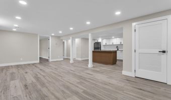 59 Asbury Ave, Atlantic Highlands, NJ 07716