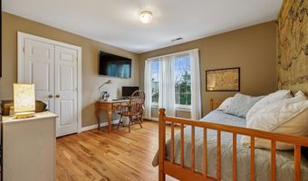 8807 RIDGE Rd, Bethesda, MD 20817