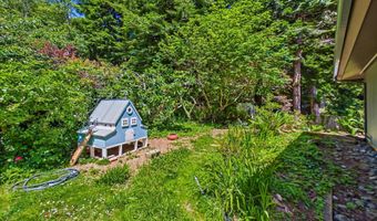 94 California Ave, Arcata, CA 95521