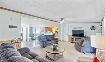 60 PRIMROSE Dr E, Dover, DE 19901