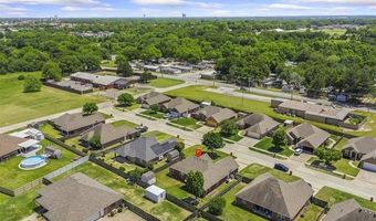 2009 5th Ave NW, Ardmore, OK 73401