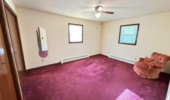 1215 NE 24th Ave, Aberdeen, SD 57401