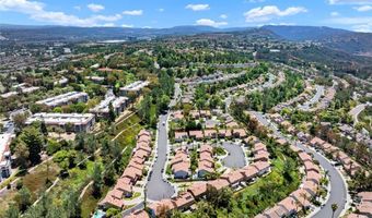 15 Surfbird Ln, Aliso Viejo, CA 92656