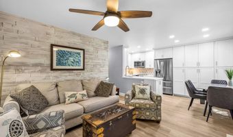 140 UWAPO Rd 36-104, Kihei, HI 96753