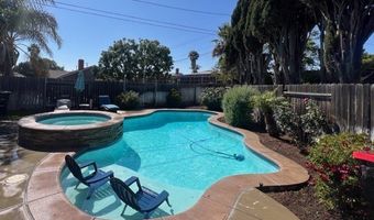 625 Marsh Rondo, Camarillo, CA 93010