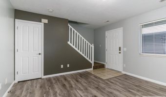 573 Raven Way Apt B, Chubbuck, ID 83202