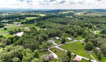 360 Johnson Rd SE, Adairsville, GA 30103